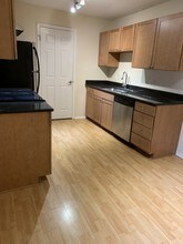 1340 Brook St in St. Charles, IL - Building Photo - Building Photo