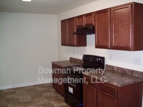 236 Sidney Lanier Ave in Athens, GA - Building Photo - Building Photo