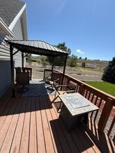 204 Edgebrook Dr in Spring Creek, NV - Building Photo - Building Photo