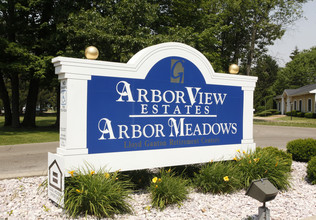 Arbor View Estates in Spring Arbor, MI - Building Photo - Building Photo