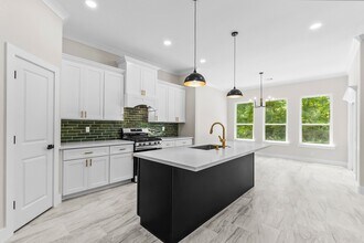 244 Fawn Dr in Livingston, TX - Building Photo - Building Photo