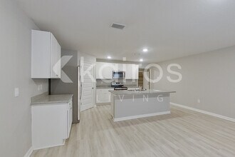 112 Swallowtail Ln in Pensacola, FL - Building Photo - Building Photo