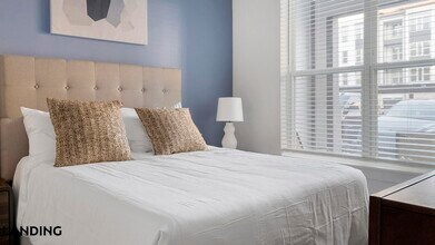 1200 Riverfront Dr, Unit 1104 in Little Rock, AR - Building Photo - Building Photo