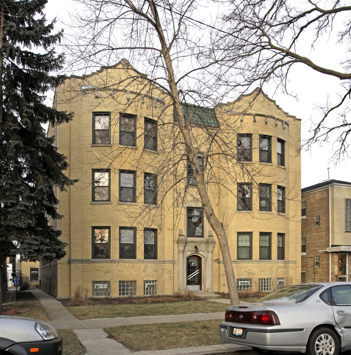 6018-6020 N Oakley Ave in Chicago, IL - Building Photo