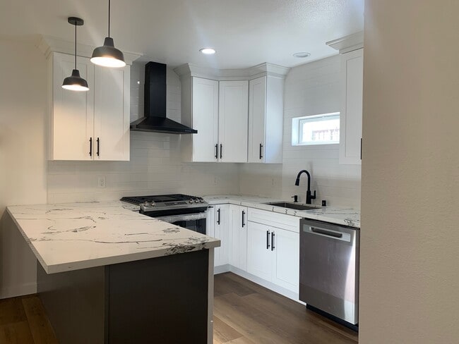 property at 1227 E 7th St