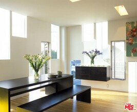 116 Pacific Ave in Los Angeles, CA - Building Photo - Building Photo
