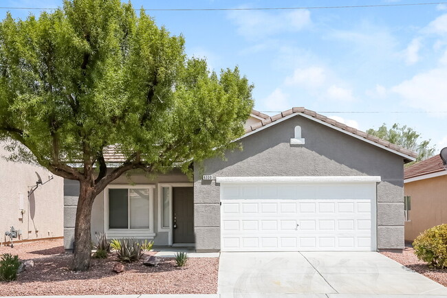 property at 6330 Shadow Moon Pl