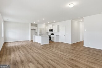 28 Umber Ln in Newnan, GA - Building Photo - Building Photo