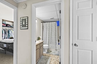 3431 Evergreen Dr, Unit Apt 2 in Plover, WI - Building Photo - Building Photo