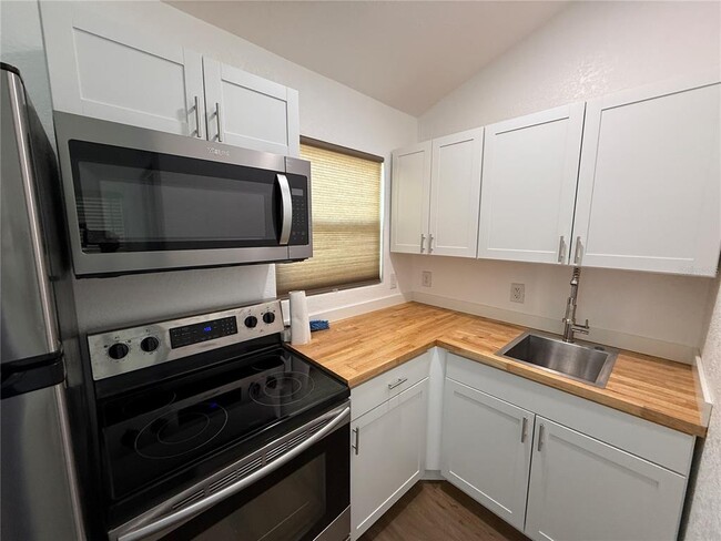 5521 5th Ave N in St. Petersburg, FL - Building Photo - Building Photo