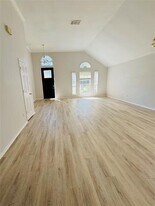 2704 Aspen Dr in McKinney, TX - Building Photo