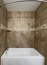 6102 Shadow Isle Ln photo'