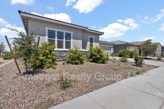 5116 N 185th Ave in Litchfield Park, AZ - Building Photo - Building Photo