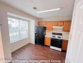 6426 Charter Way in Lithonia, GA - Building Photo - Building Photo