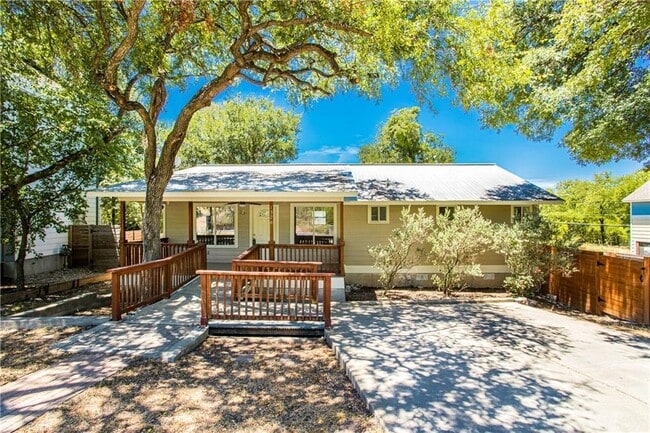 1326 Delano St in Austin, TX - Building Photo - Building Photo