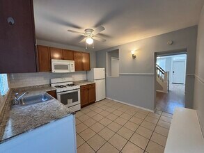 3240 Tilton St in Philadelphia, PA - Building Photo - Building Photo