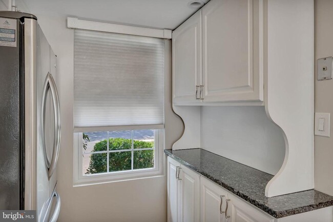 property at 3331 6th St