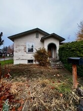 1711 W Bell St in Yakima, WA - Building Photo - Building Photo