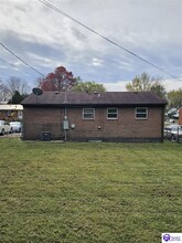 607 Monin Rd in Elizabethtown, KY - Foto de edificio - Building Photo