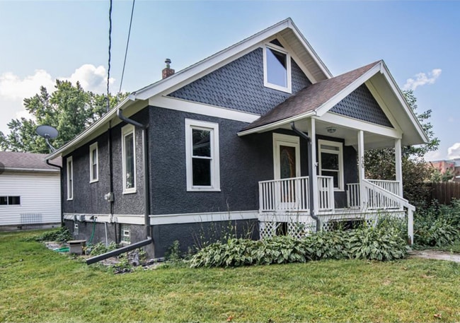 property at 20 12th St NE