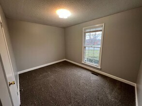 3105 Spring Creek Ct in Clarksville, TN - Building Photo - Building Photo