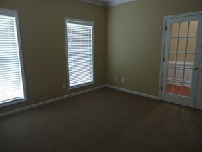 2737 Autumn Bluff Way in Lawrenceville, GA - Building Photo - Building Photo