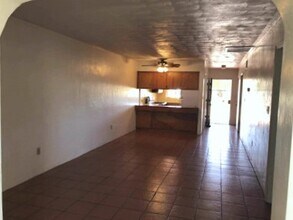 4741 E 2nd St in Tucson, AZ - Foto de edificio - Building Photo
