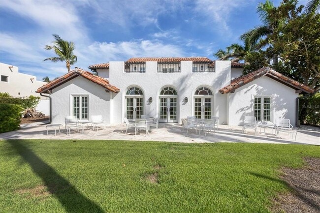 property at 1031 10th St W