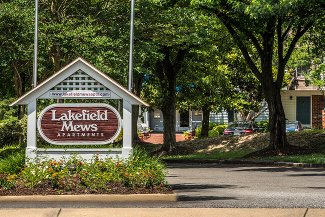 Lakefield Mews Apartments and Townhomes photo'