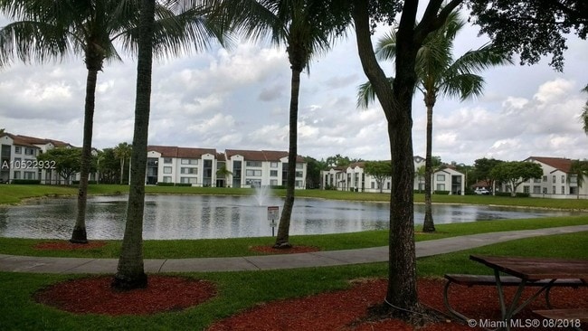 4580 NW 107th Ave, Unit 0 in Doral, FL - Building Photo - Building Photo