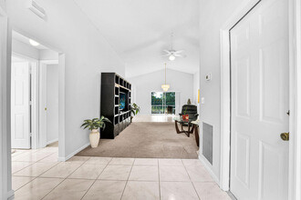 1883 Oak Berry Cir in Wellington, FL - Building Photo - Building Photo