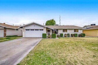 3018 S Dromedary Dr in Tempe, AZ - Building Photo - Building Photo