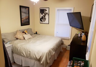 206 Summer St, Unit 2 in Somerville, MA - Building Photo - Building Photo