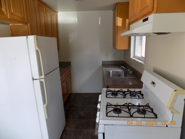 2907 Calvin Ave in Redwood City, CA - Foto de edificio - Building Photo