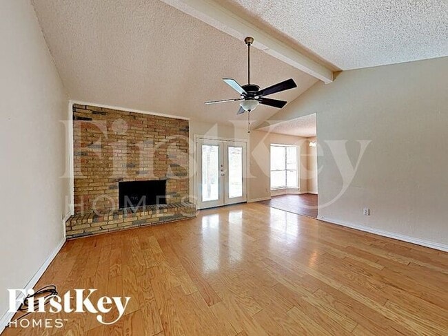 3505 Glenda Dr in Grand Prairie, TX - Building Photo - Building Photo