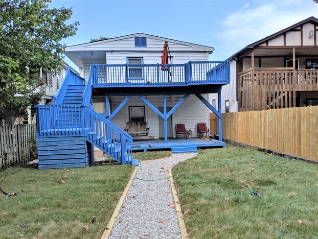 334 E High St, Unit Charming Apartment in Lexington, KY - Building Photo - Building Photo