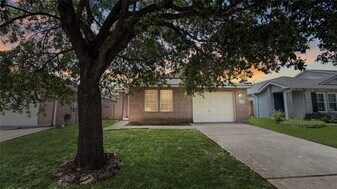 22807 Sherioaks Ln in Spring, TX - Building Photo