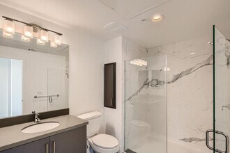 4890 Sunroad Centrum Ln in San Diego, CA - Building Photo - Building Photo