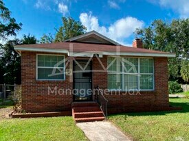 1664 W 15th St in Jacksonville, FL - Building Photo