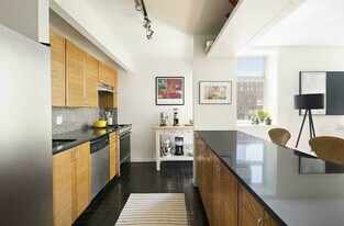 90 Hudson St in New York, NY - Building Photo