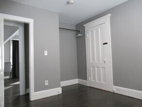 330 Bradley St in Bridgeport, CT - Building Photo - Building Photo