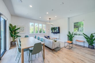 Bosco in Berkeley, CA - Building Photo - Building Photo