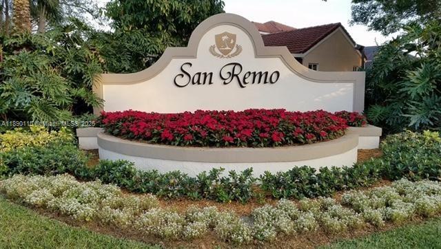 1001 Sorrento Dr in Weston, FL - Foto de edificio
