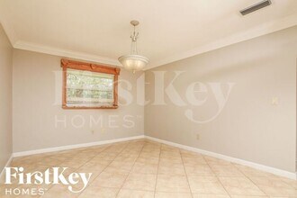 401 Broadview Ave in Altamonte Springs, FL - Building Photo - Building Photo