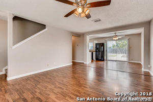6143 Lyndell Spring in San Antonio, TX - Building Photo - Building Photo