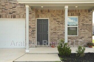 5105 Hydra in San Antonio, TX - Building Photo - Building Photo