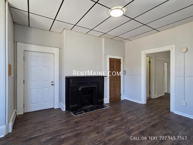 139 Oak St in Lewiston, ME - Building Photo - Building Photo