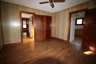 57 Elmont Rd in Sullivan, MO - Building Photo - Building Photo