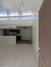 1477 E 27th Ave, Unit 4 in Apache Junction, AZ - Foto de edificio - Building Photo