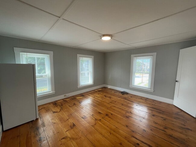 21 Perley St in Concord, NH - Building Photo - Building Photo